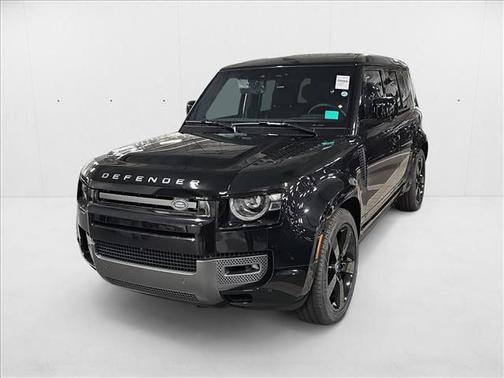 2025 Land Rover Defender 110 V8