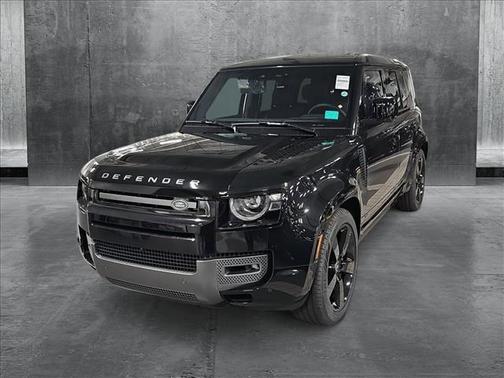 2025 Land Rover Defender 110 V8
