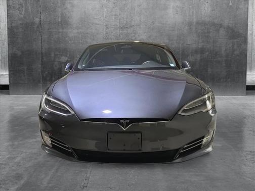 2020 Tesla Model S Long Range