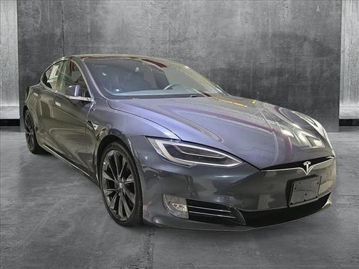 2020 Tesla Model S Long Range