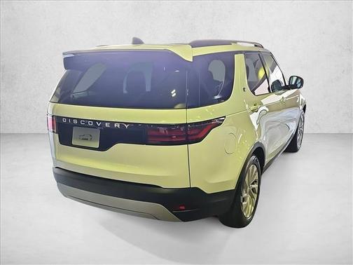 2025 Land Rover Discovery P300 S