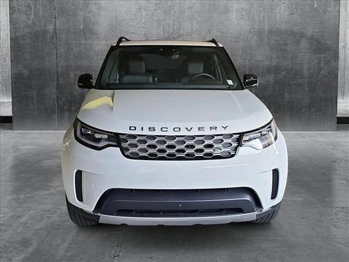 2025 Land Rover Discovery P300 S