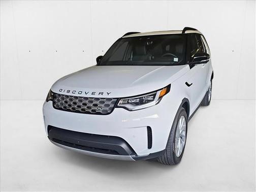 2025 Land Rover Discovery P300 S