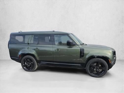 2026 Land Rover Defender P400 X-Dynamic SE
