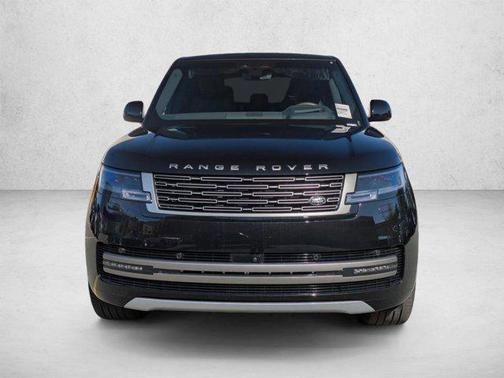 Santorini Black Metallic 2026 Land Rover Range Rover P400 SE