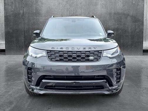 2025 Land Rover Discovery P360 Dynamic SE