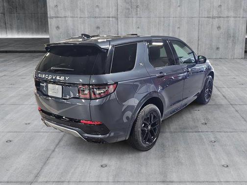 2025 Land Rover Discovery Sport S