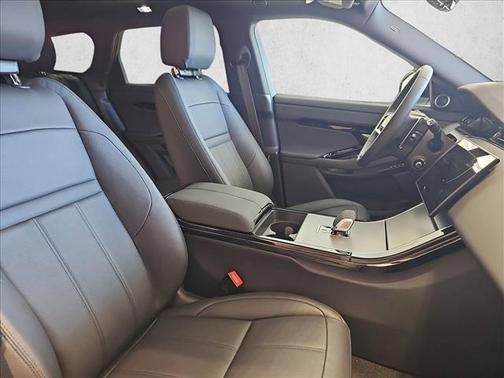 2025 Land Rover Range Rover Evoque Core S