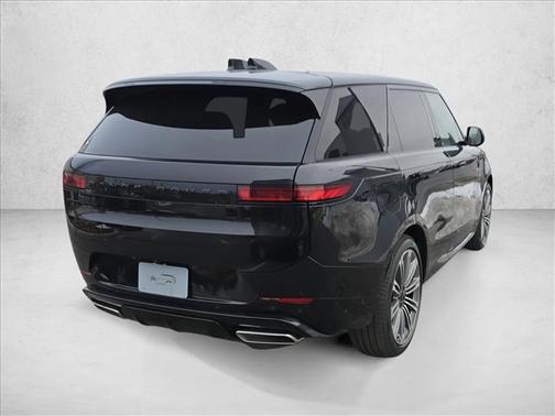 2026 Land Rover Range Rover Sport SE