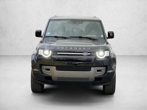 2024 Land Rover Defender 110 P400 X-Dynamic SE