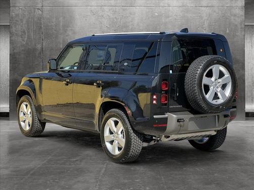 2024 Land Rover Defender 110 P400 X-Dynamic SE