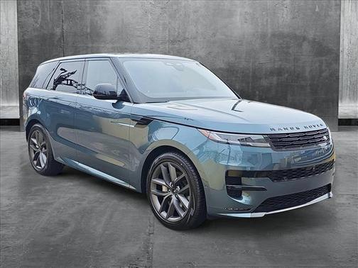 2025 Land Rover Range Rover Sport SE