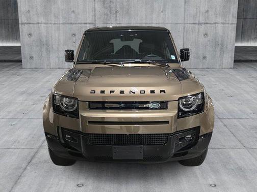 2024 Land Rover Defender 110 P400 X-Dynamic SE
