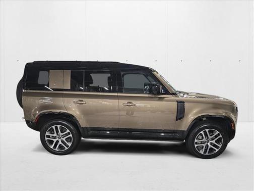 2024 Land Rover Defender 110 P400 X-Dynamic SE