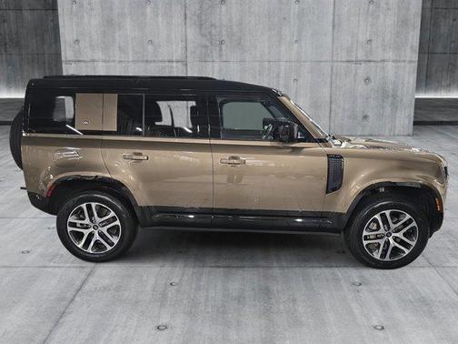2024 Land Rover Defender 110 P400 X-Dynamic SE