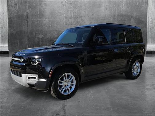 2025 Land Rover Defender 110 P300