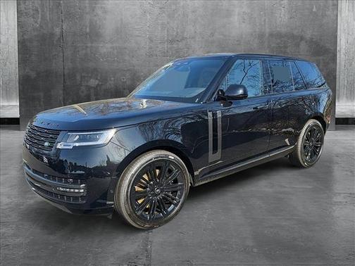 2025 Land Rover Range Rover P530 SE