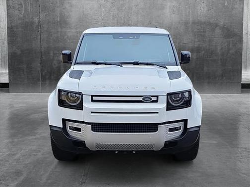 2025 Land Rover Defender 90 P300 S