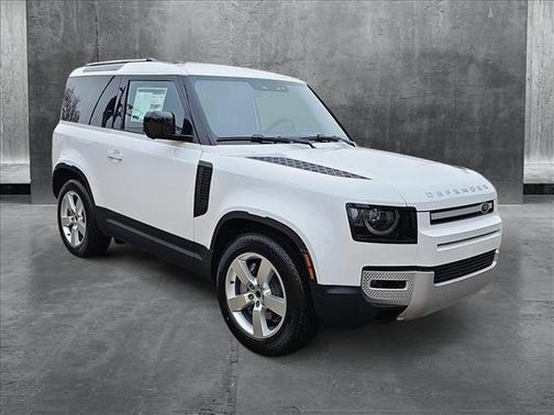 2025 Land Rover Defender 90 P300 S