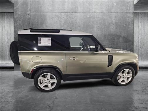 2021 Land Rover Defender 90 First Edition