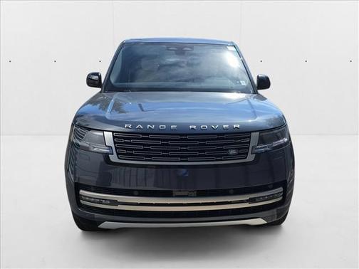 2025 Land Rover Range Rover P400 SE
