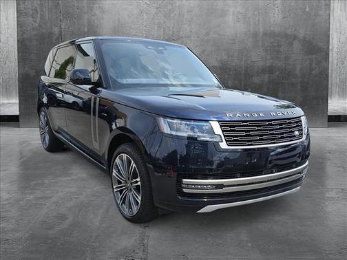 2025 Land Rover Range Rover P530 SE 7 Seat