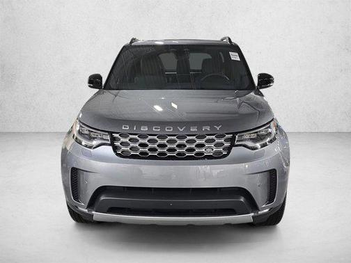 Eiger Grey Metallic 2026 Land Rover Discovery S
