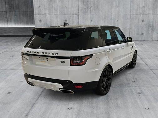 2022 Land Rover Range Rover Sport HSE Silver Edition
