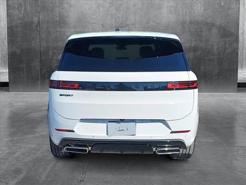 2025 Land Rover Range Rover Sport SE