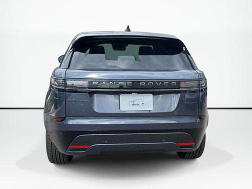 Varesine Blue Metallic 2026 Land Rover Range Rover Velar P250 SE R-Dynamic