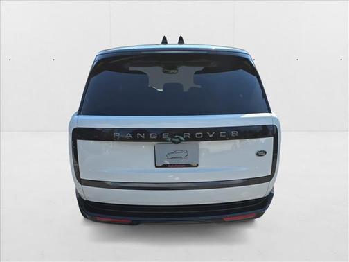 2023 Land Rover Range Rover P530 SE