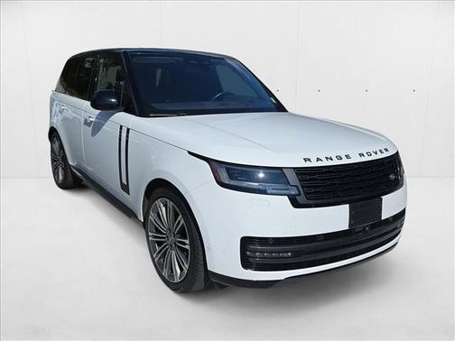 2023 Land Rover Range Rover P530 SE