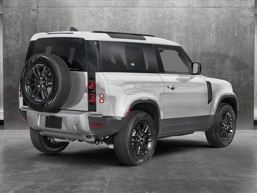 2025 Land Rover Defender 90 P400 X-Dynamic SE
