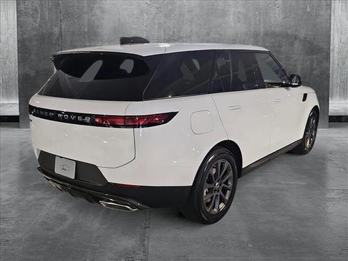 2025 Land Rover Range Rover Sport SE