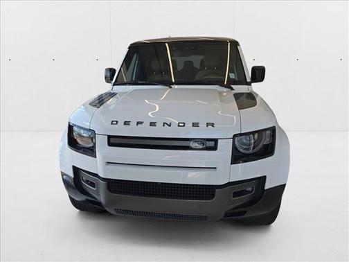 2025 Land Rover Defender V8
