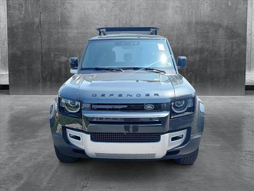 2025 Land Rover Defender 110 P400 S