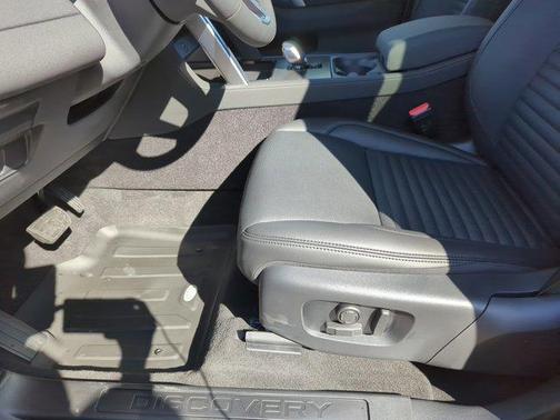 2024 Land Rover Discovery Sport Core S