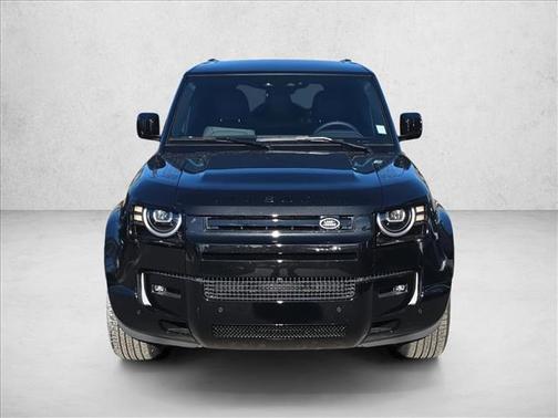 2026 Land Rover Defender X-Dynamic SE