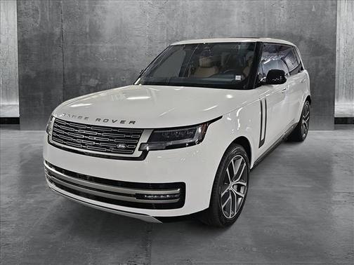 2025 Land Rover Range Rover P530 SE 7 Seat