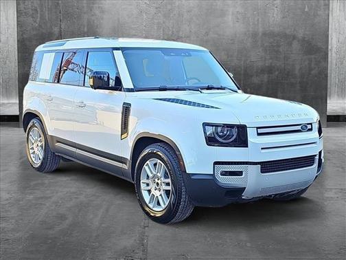 2025 Land Rover Defender 110 P400 S