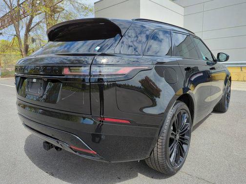 2025 Land Rover Range Rover Velar P250 SE R-Dynamic