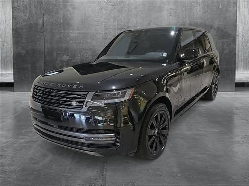 2025 Land Rover Range Rover P400 SE 7 Seat