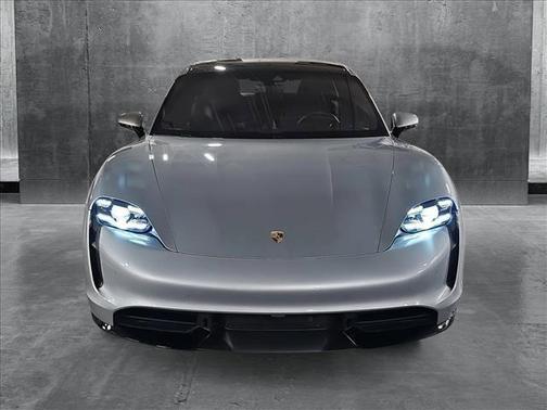 2020 Porsche Taycan Turbo