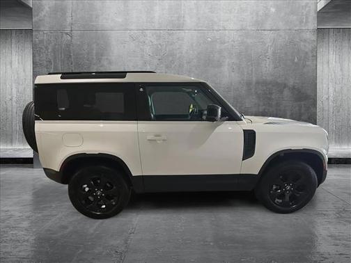 2025 Land Rover Defender S