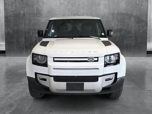 2025 Land Rover Defender S