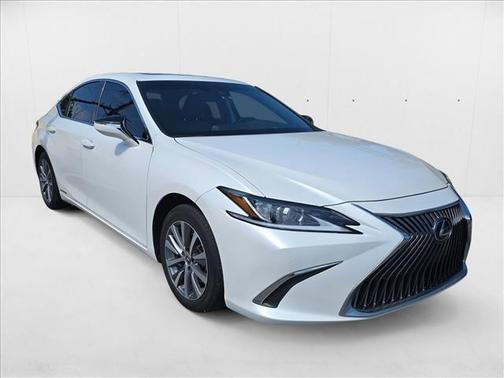 2021 Lexus ES 300h Base