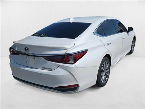 2021 Lexus ES 300h Base