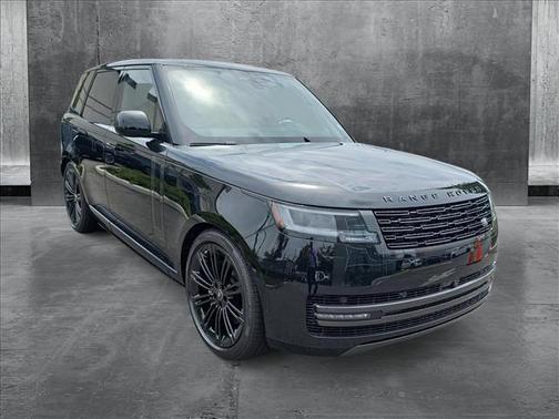2025 Land Rover Range Rover P400 SE