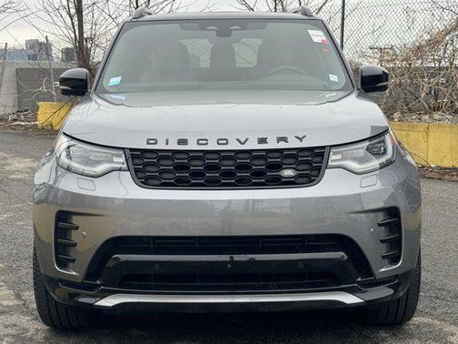 2024 Land Rover Discovery P360 Dynamic SE