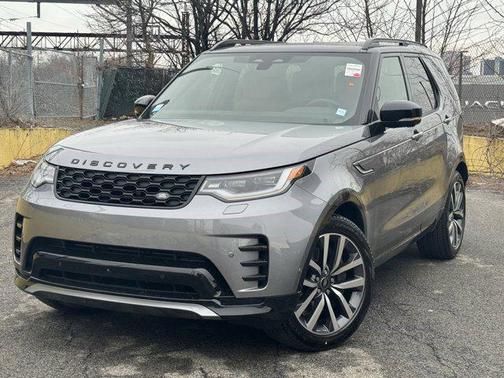 2024 Land Rover Discovery P360 Dynamic SE